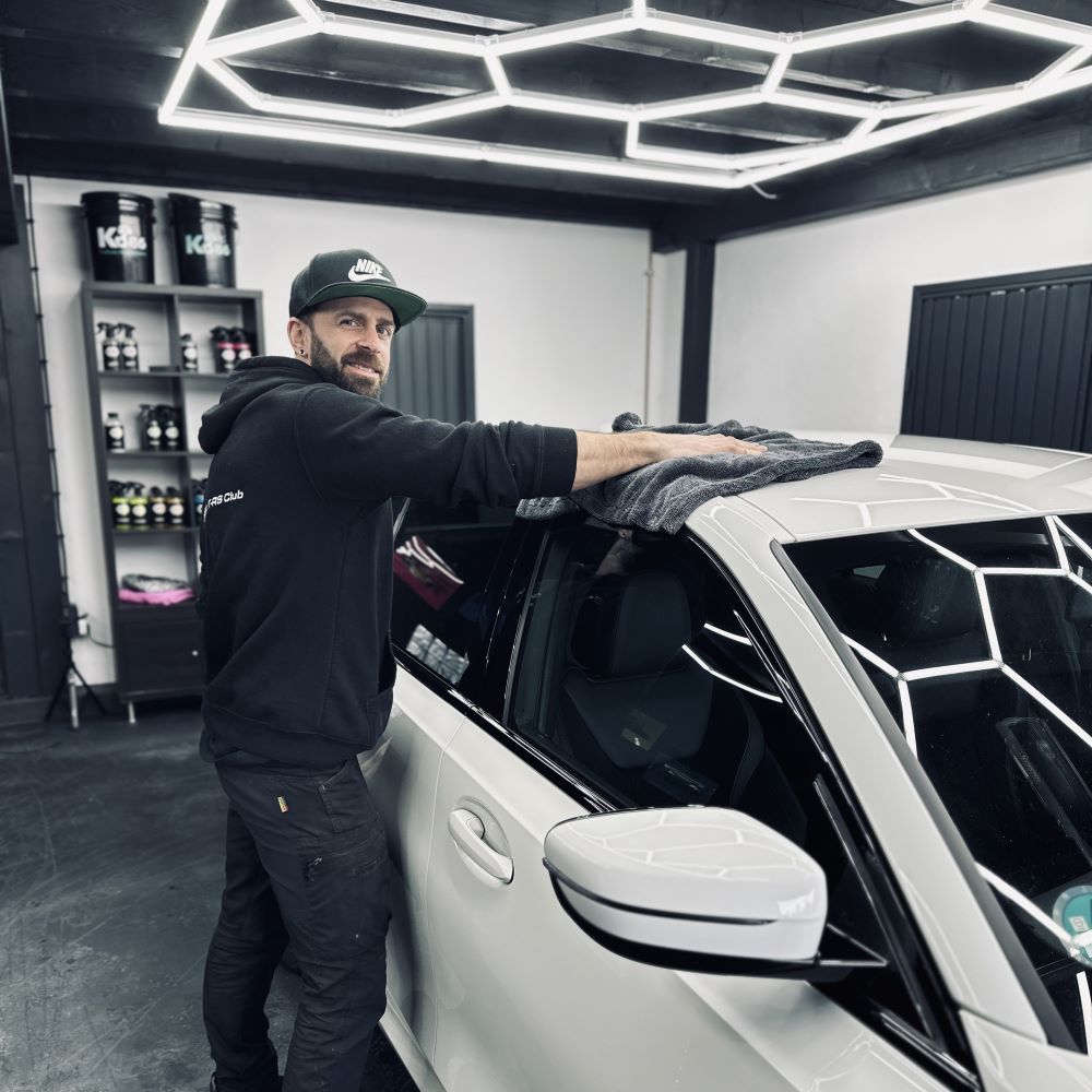 Perfekte Autoaufbereitung – Warum sich professionelle Pflege lohnt